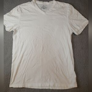 Tommy Hilfiger Mens T-Shirt Size M 100% Cotton White V-Neck